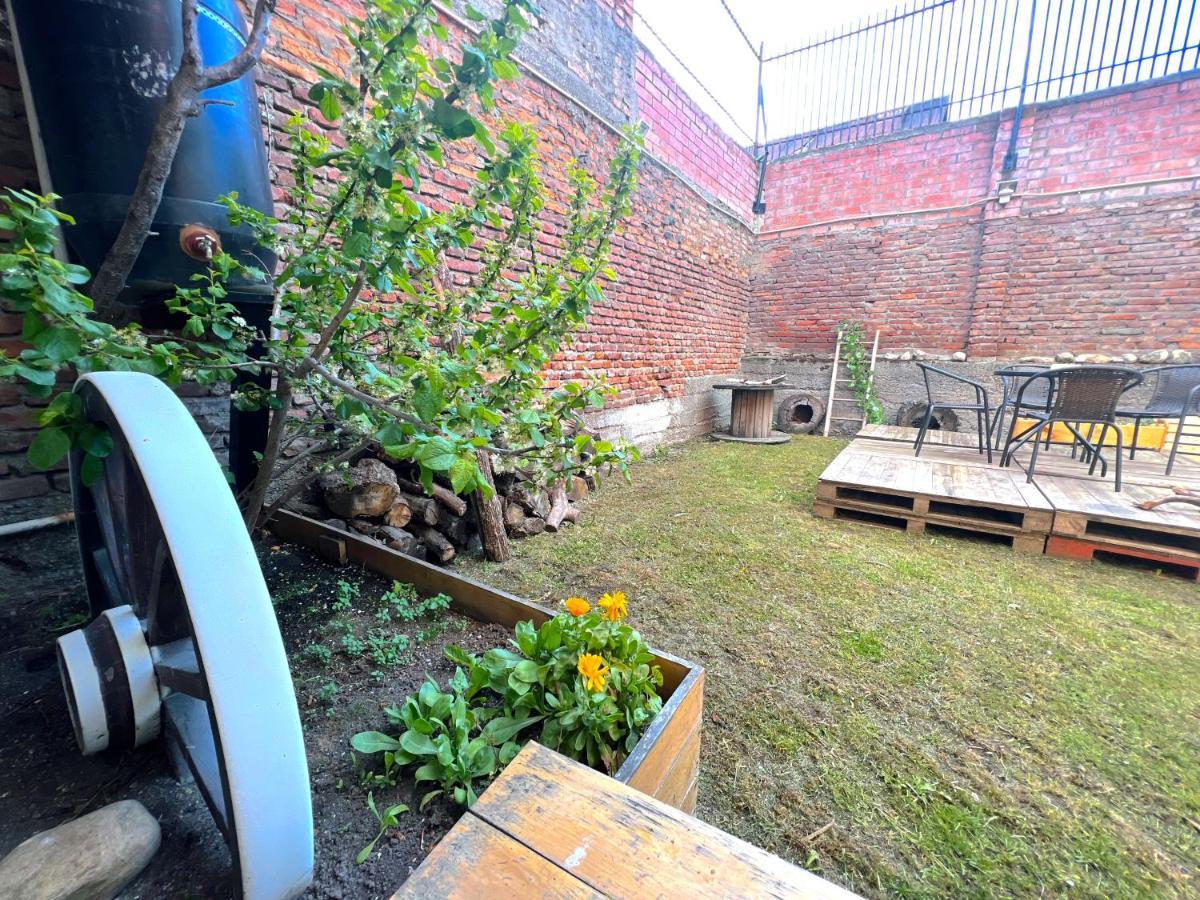 Incredible Downtown Duplex With Interior Backyard Apartment Punta Arenas Bagian luar foto
