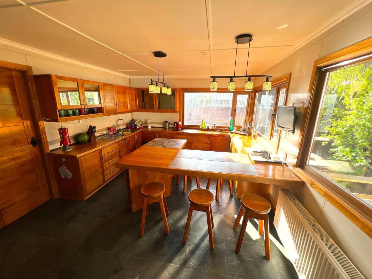 Incredible Downtown Duplex With Interior Backyard Apartment Punta Arenas Bagian luar foto