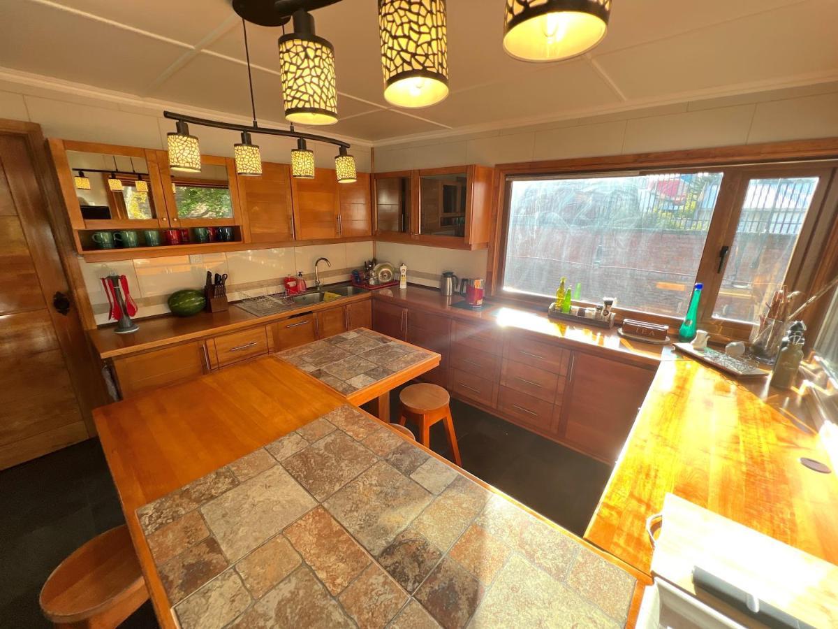 Incredible Downtown Duplex With Interior Backyard Apartment Punta Arenas Bagian luar foto
